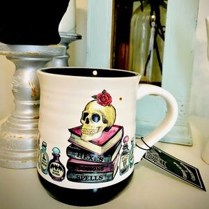 Skull mug hexes, potions, spells NWT